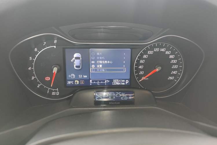 Used Ford Mondeo 2011 2.0L GTDi 200 Luxury Edition Instrument Cluster
