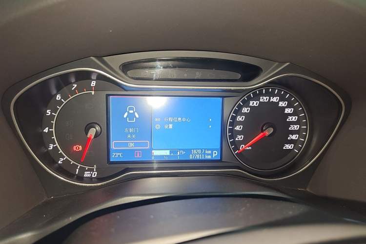 Used Ford Mondeo 2011 2.0L GTDi 200 Luxury Edition Instrument Cluster