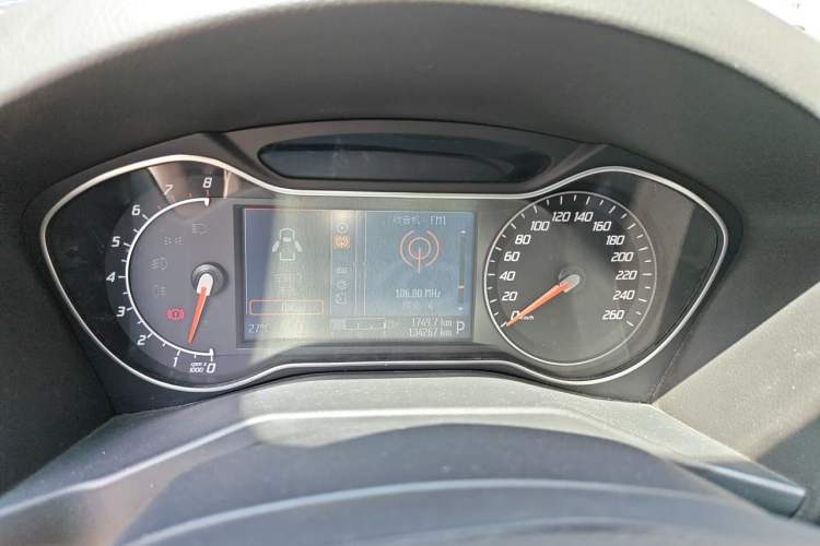 Used Ford Mondeo 2011 2.3L Luxury Model Instrument Cluster