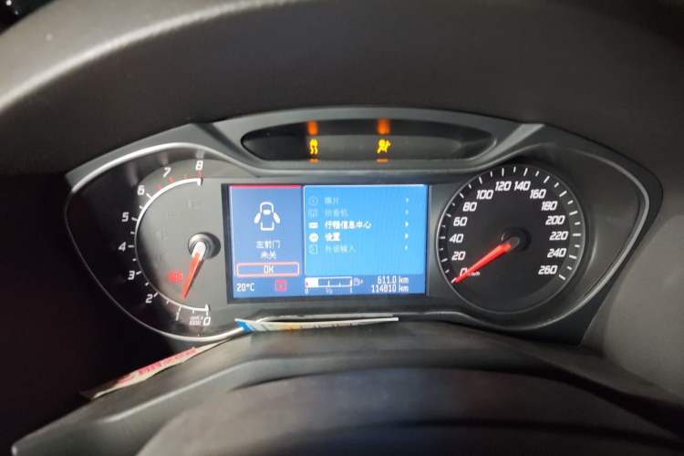 Used Ford Mondeo 2011 2.0L GTDi 200 Luxury Edition Instrument Cluster