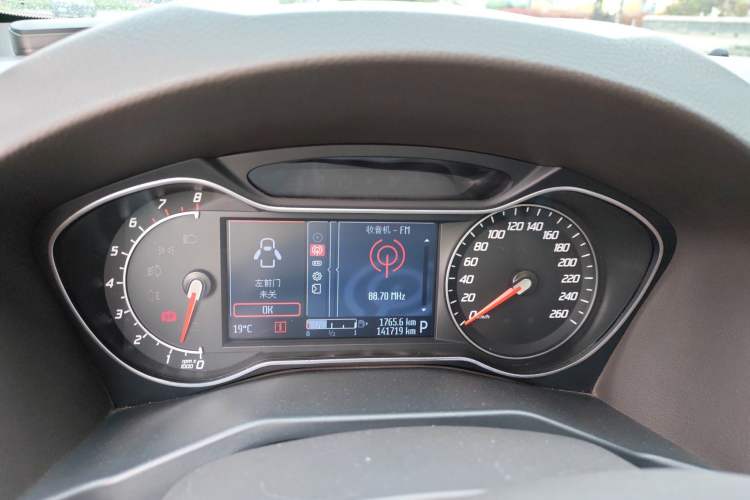 Used Ford Mondeo 2011 2.0L GTDi 200 Fashion Edition Instrument Cluster