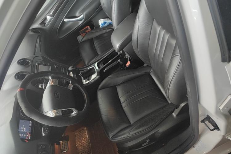 Used Ford Mondeo 2011 2.0L GTDi 200 Luxury Edition Left Front Seat