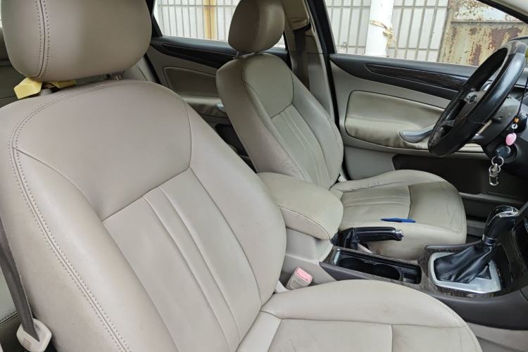 Used Ford Mondeo 2011 2.0L GTDi 200 Fashion Edition Left Front Seat