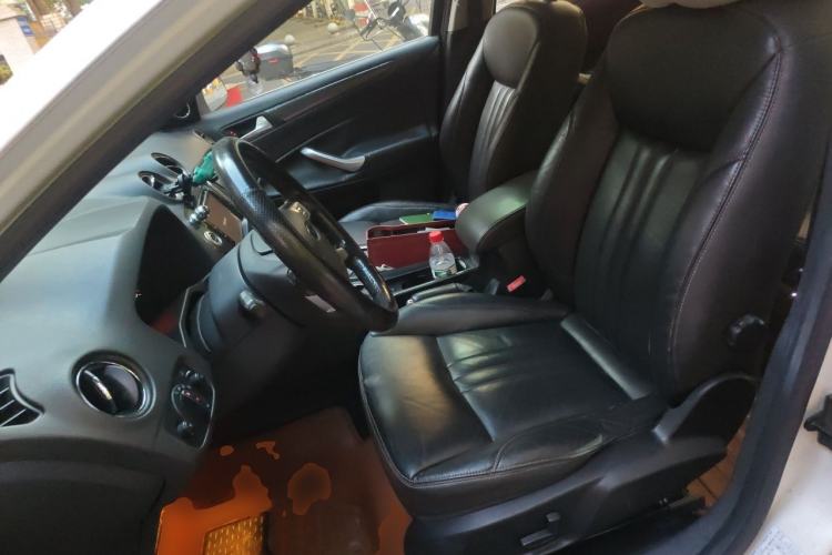 Used Ford Mondeo 2011 2.0L GTDi 200 Luxury Edition Left Front Seat