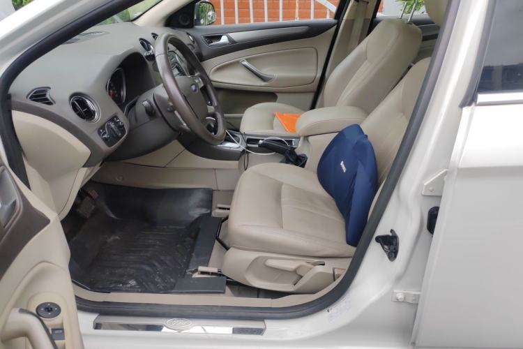 Used Ford Mondeo 2011 2.3L Fashion Edition Left Front Seat
