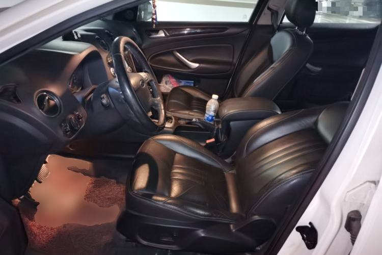Used Ford Mondeo 2011 2.3L Luxury Model Left Front Seat