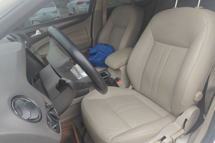Used Ford Mondeo 2011 2.3L Fashion Edition Left Front Seat