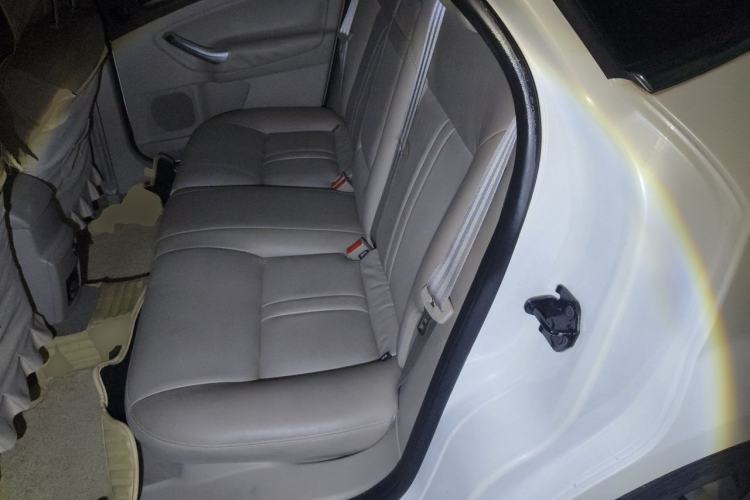 Used Ford Mondeo 2011 2.0L GTDi 200 Fashion Edition Left Rear Seat