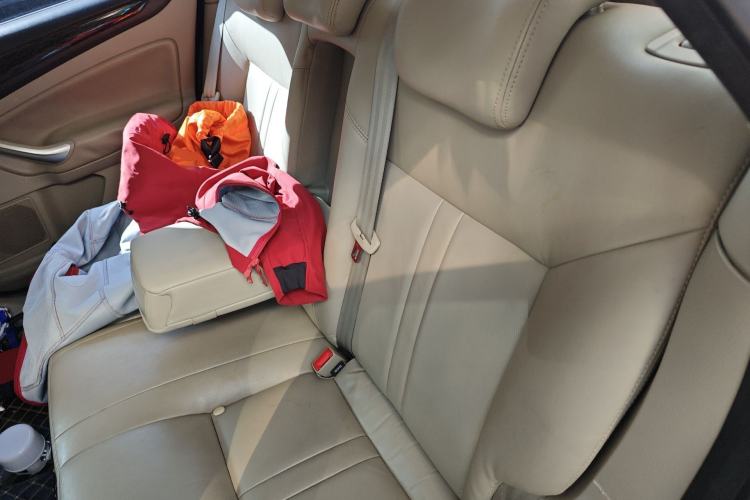 Used Ford Mondeo 2011 2.0L GTDi 200 Fashion Edition Left Rear Seat