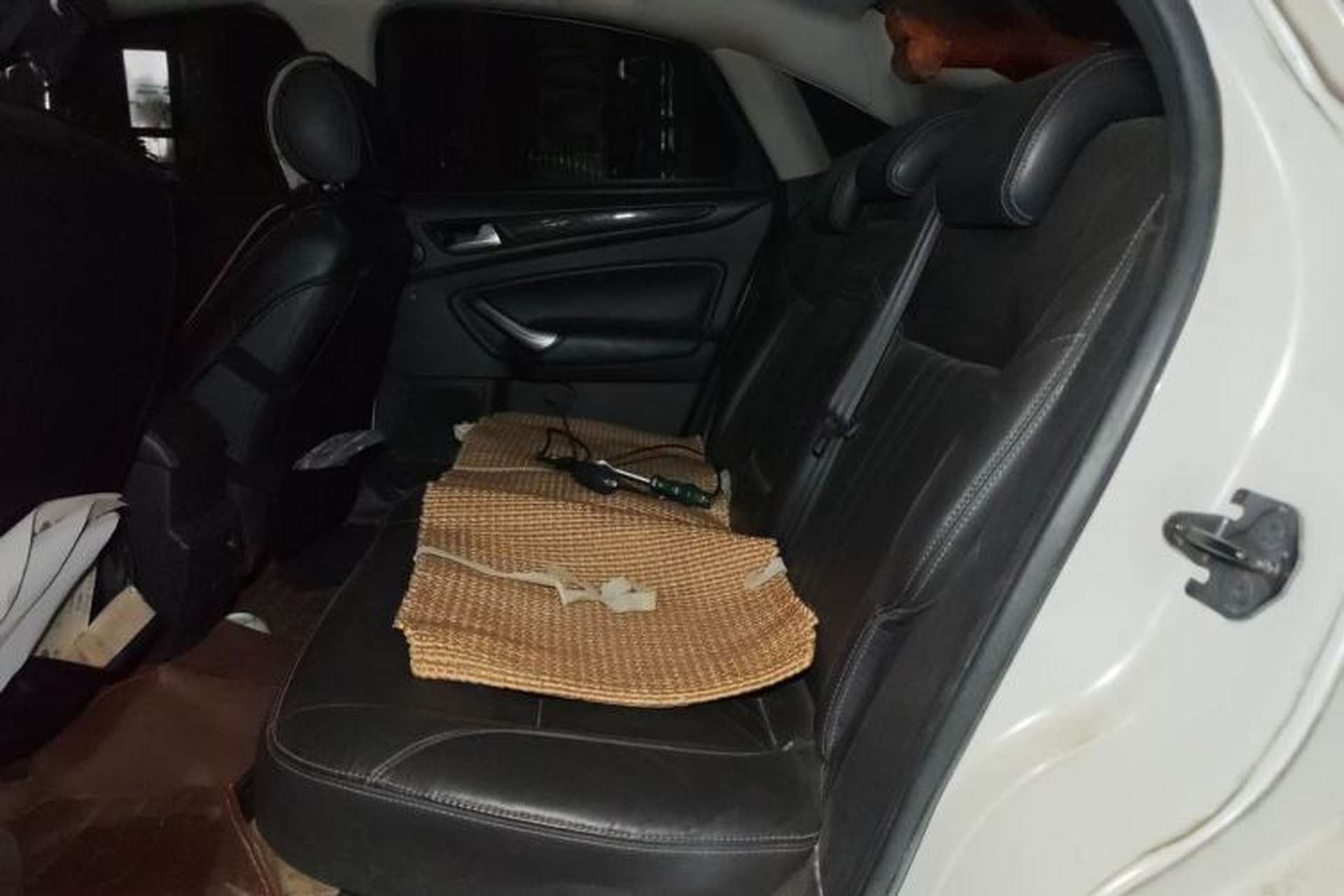 Used Ford Mondeo 2011 2.0L GTDi 200 Luxury Edition Left Rear Seat