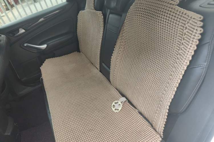 Used Ford Mondeo 2011 2.0L GTDi 200 Luxury Edition Left Rear Seat
