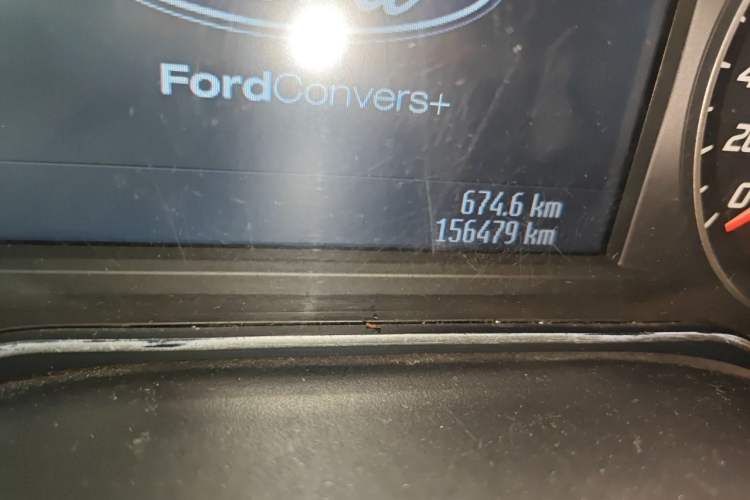 Used Ford Mondeo 2011 2.0L GTDi 200 Fashion Edition Odometer Close Up