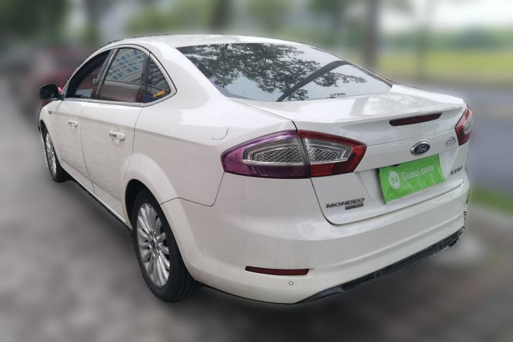 Used Ford Mondeo 2011 2.0L GTDi 200 Fashion Edition Rear Left 45 Deg