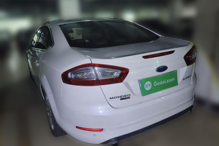 Used Ford Mondeo 2011 2.0L GTDi 200 Fashion Edition Rear Left 45 Deg