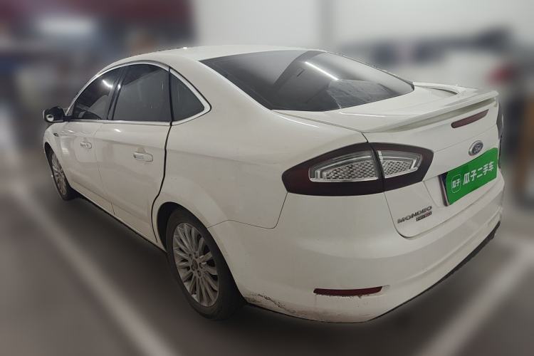 Used Ford Mondeo 2011 2.0L GTDi 200 Luxury Edition Rear Left 45 Deg