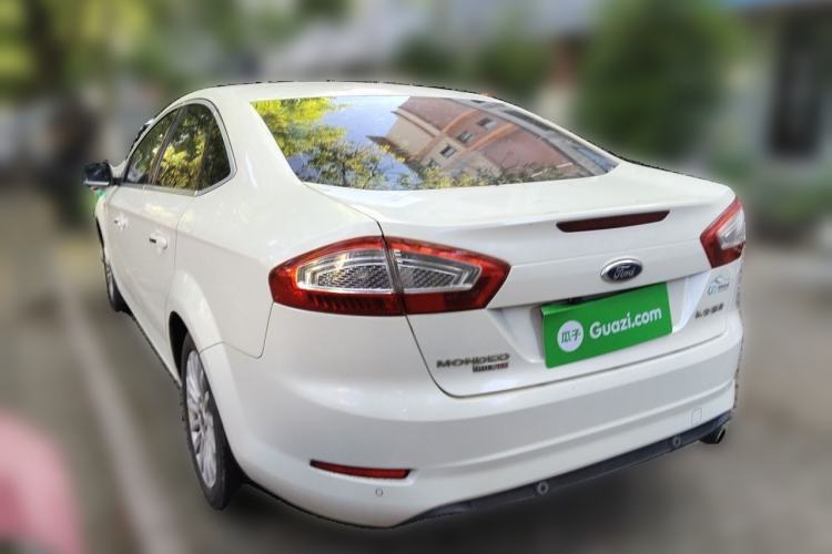 Used Ford Mondeo 2011 2.0L GTDi 200 Fashion Edition Rear Left 45 Deg