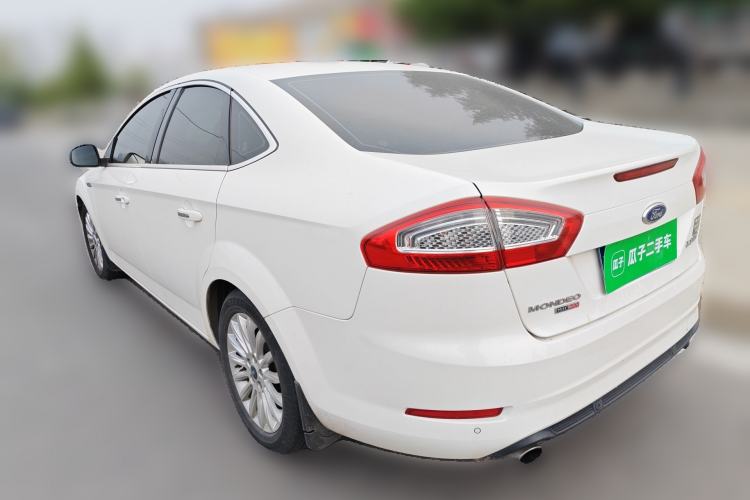 Used Ford Mondeo 2011 2.0L GTDi 200 Fashion Edition Rear Left 45 Deg