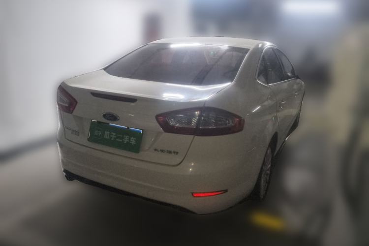 Used Ford Mondeo 2011 2.0L GTDi 200 Fashion Edition Rear Right 45 Deg