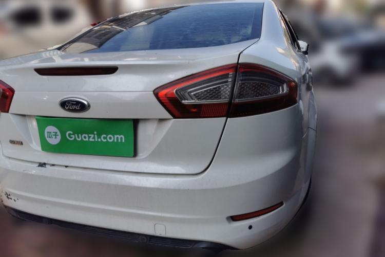 Used Ford Mondeo 2011 2.0L GTDi 200 Fashion Edition Rear Right 45 Deg