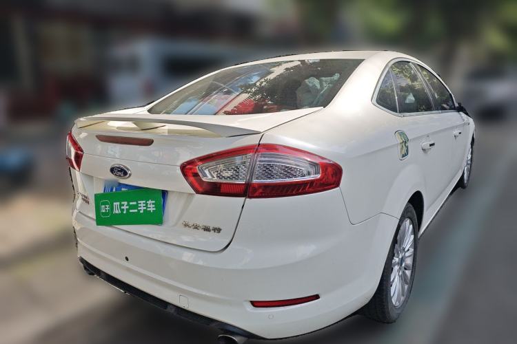 Used Ford Mondeo 2011 2.0L GTDi 200 Fashion Edition Rear Right 45 Deg