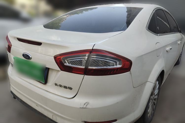 Used Ford Mondeo 2011 2.0L GTDi 200 Fashion Edition Rear Right 45 Deg