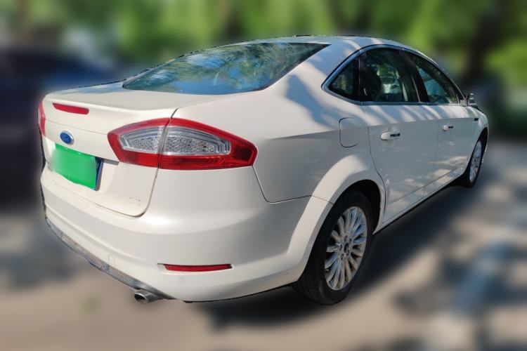 Used Ford Mondeo 2011 2.0L GTDi 200 Luxury Edition Rear Right 45 Deg