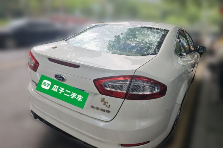 Used Ford Mondeo 2011 2.0L GTDi 200 Fashion Edition Rear Right 45 Deg