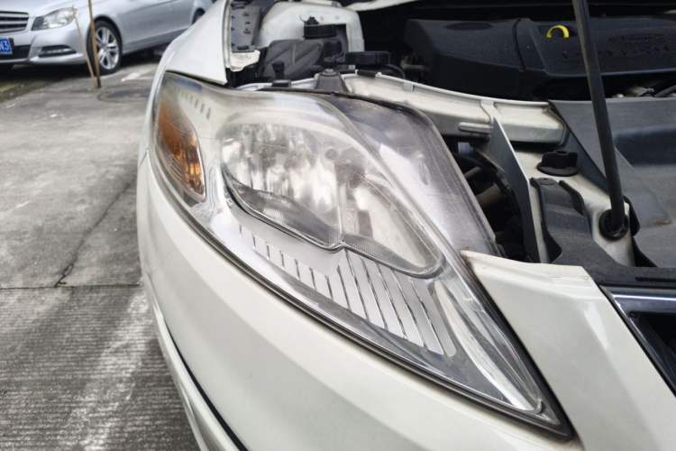 Used Ford Mondeo 2011 2.3L Fashion Edition Right Front Headlight