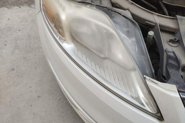 Used Ford Mondeo 2011 2.0L GTDi 200 Fashion Edition Right Front Headlight