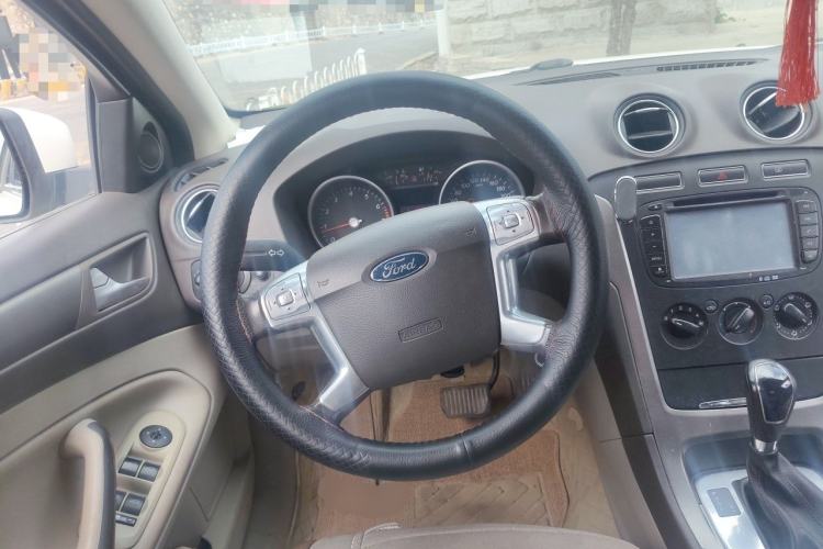 Used Ford Mondeo 2011 2.3L Fashion Edition Steering Wheel