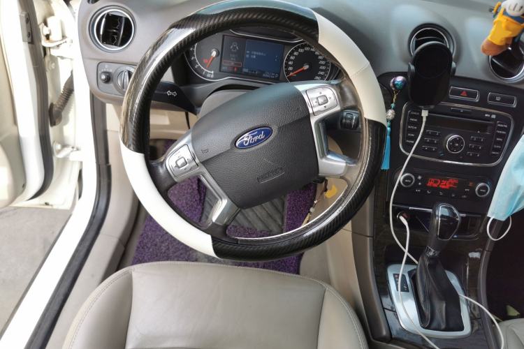 Used Ford Mondeo 2011 2.0L GTDi 200 Fashion Edition Steering Wheel