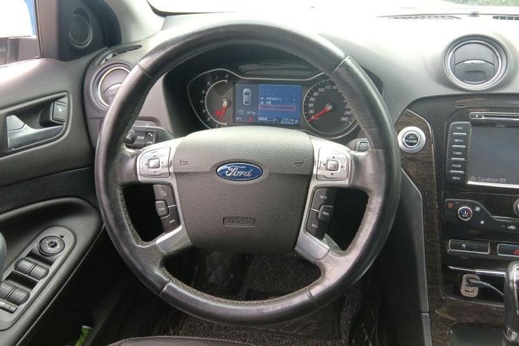 Used Ford Mondeo 2011 2.0L GTDi 200 Luxury Edition Steering Wheel