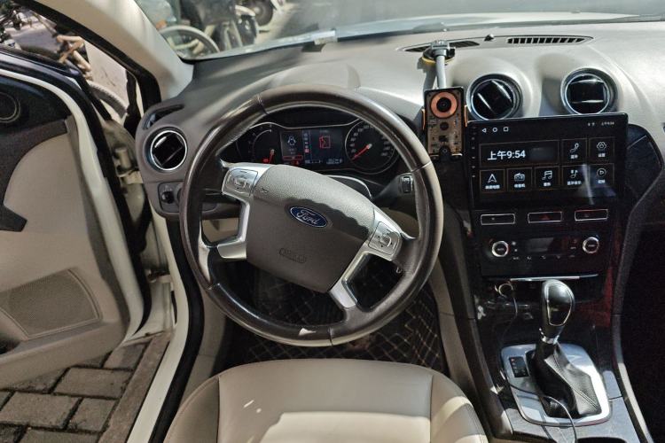 Used Ford Mondeo 2011 2.0L GTDi 200 Fashion Edition Steering Wheel