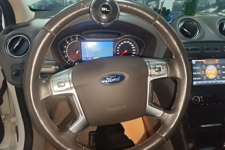 Used Ford Mondeo 2011 2.0L GTDi 200 Luxury Edition Steering Wheel