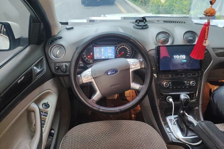 Used Ford Mondeo 2011 2.0L GTDi 200 Fashion Edition Steering Wheel