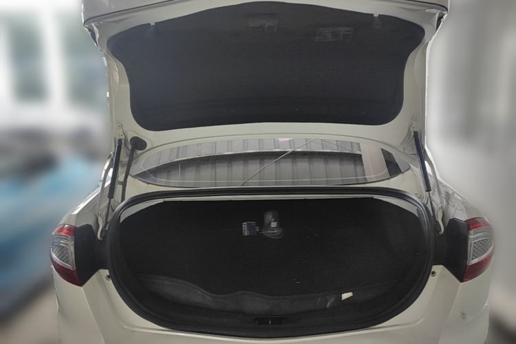 Used Ford Mondeo 2011 2.0L GTDi 200 Luxury Edition Trunk