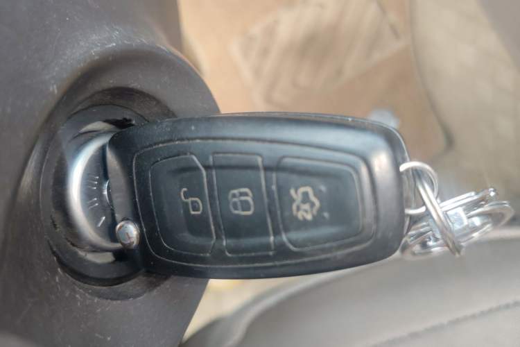 Used Ford Mondeo 2011 2.3L Fashion Edition Vehicle Key