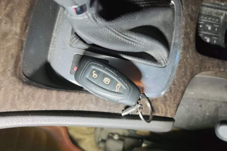 Used Ford Mondeo 2011 2.0L GTDi 200 Luxury Edition Vehicle Key