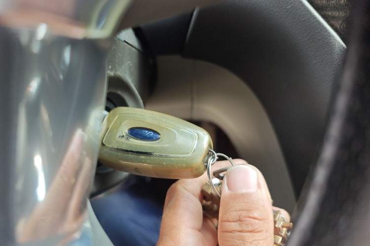 Used Ford Mondeo 2011 2.0L GTDi 200 Fashion Edition Vehicle Key