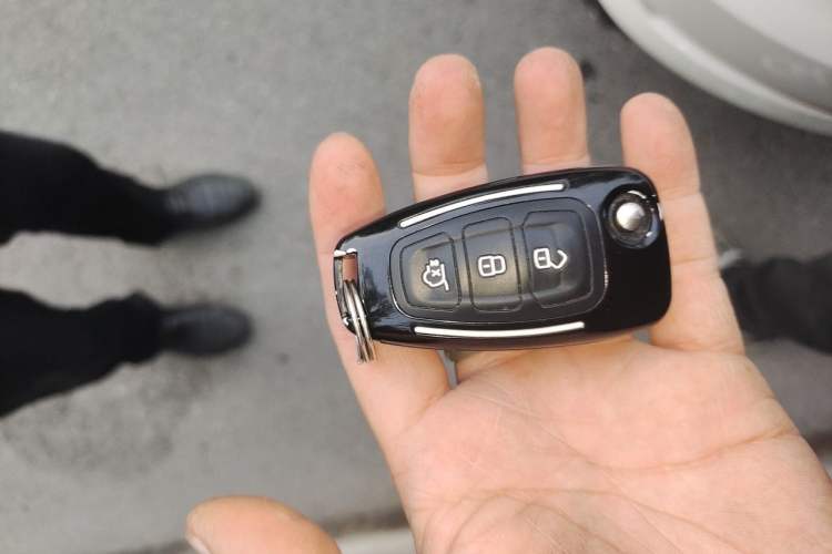 Used Ford Mondeo 2011 2.0L GTDi 200 Fashion Edition Vehicle Key