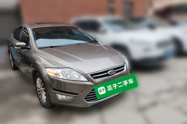Used Ford Mondeo 2011 2.0L GTDi 200 Fashion Edition Front Right 45 Deg