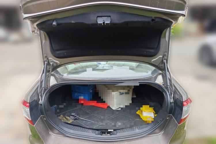 Used Ford Mondeo 2011 2.3L Fashion Edition Trunk