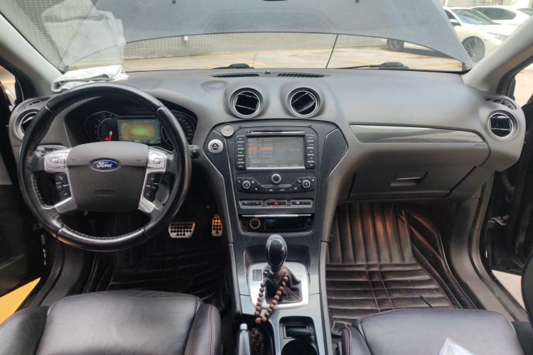 Used Ford Mondeo 2012 2.0L GTDi240 Flagship Sport Edition Center Console