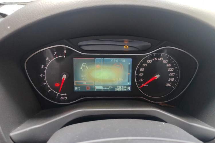 Used Ford Mondeo 2012 2.0L GTDi240 Flagship Sport Edition Instrument Cluster