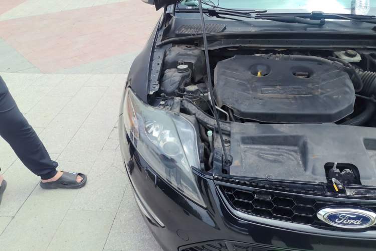 Used Ford Mondeo 2012 2.0L GTDi240 Flagship Sport Edition Right Front Headlight