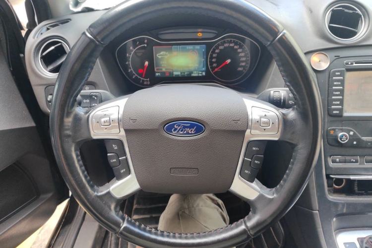 Used Ford Mondeo 2012 2.0L GTDi240 Flagship Sport Edition Steering Wheel