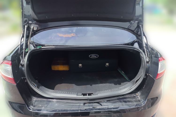 Used Ford Mondeo 2012 2.0L GTDi240 Flagship Sport Edition Trunk