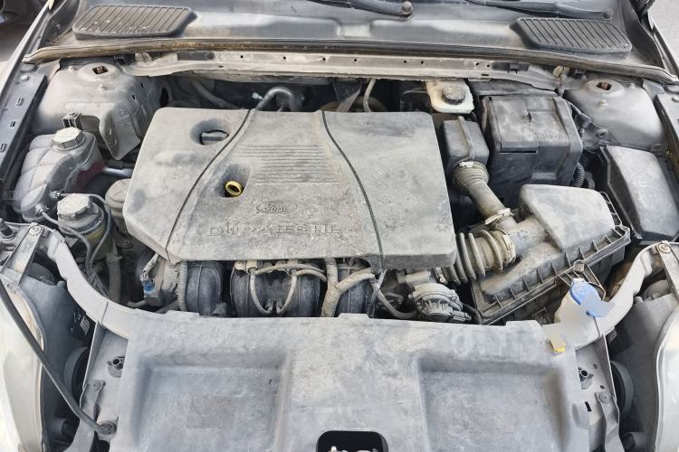 Used Ford Mondeo 2012 2.0L GTDi240 Flagship Sport Edition Engine Bay