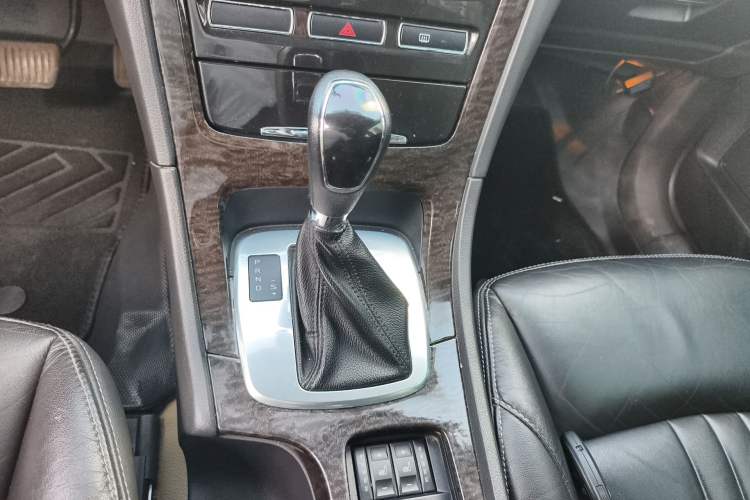 Used Ford Mondeo 2012 2.0L GTDi240 Flagship Sport Edition Gear Lever