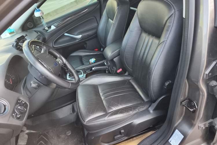 Used Ford Mondeo 2012 2.0L GTDi240 Flagship Sport Edition Left Front Seat